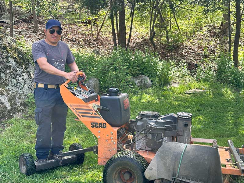 westchester-ny-landscaping lawnmowing